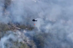 Vrnili so se slovenski vojaki, ki so s helikopterjem gasili obsežne požare #video