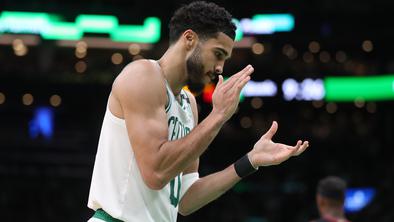 Katastrofalen začetek Miamija, padel neslavni rekord lige NBA #video