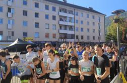 Na rekordnem maratonu v Slovenskih Konjicah tekel tudi robot