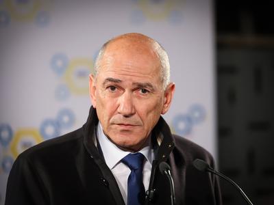 Janez Janša: Šibkih vlad ne bomo sestavljali