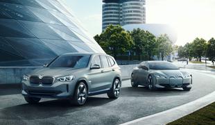 BMW draži Muska in razkriva električni SUV #foto