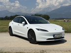 Tesla model 3 RWD