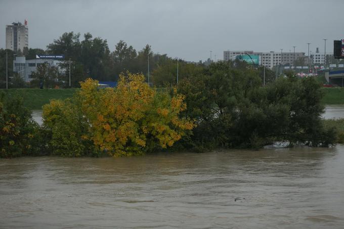 reka Sava v Zagrebu | Foto: Pixsell/Luka Batelic