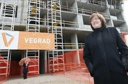 Igra mačke in miši za potencialne kupce stanovanj