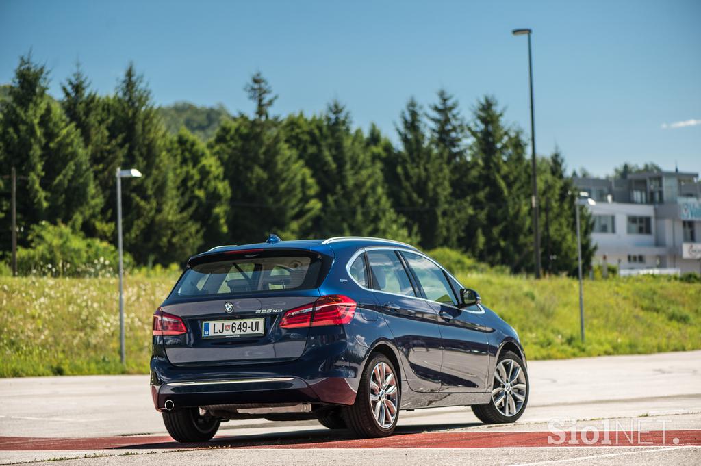 bmw 225xe active tourer luxury line