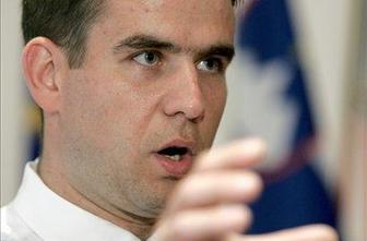 Türk: Varnost ni tako samoumevna