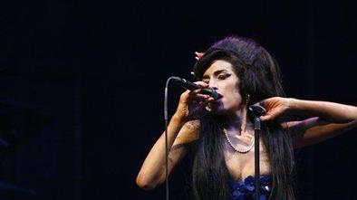 Prva obletnica smrti Amy Winehouse: česa o pevki ne veste?