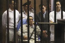 Mubarak na ponovljenem sojenju