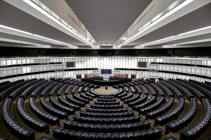 Evropski parlament | Zaradi vpletenosti v škandal, ki je močno pretresel Evropski parlament, so se v priporu znašli še štirje drugi osumljenci. | Foto Unsplash