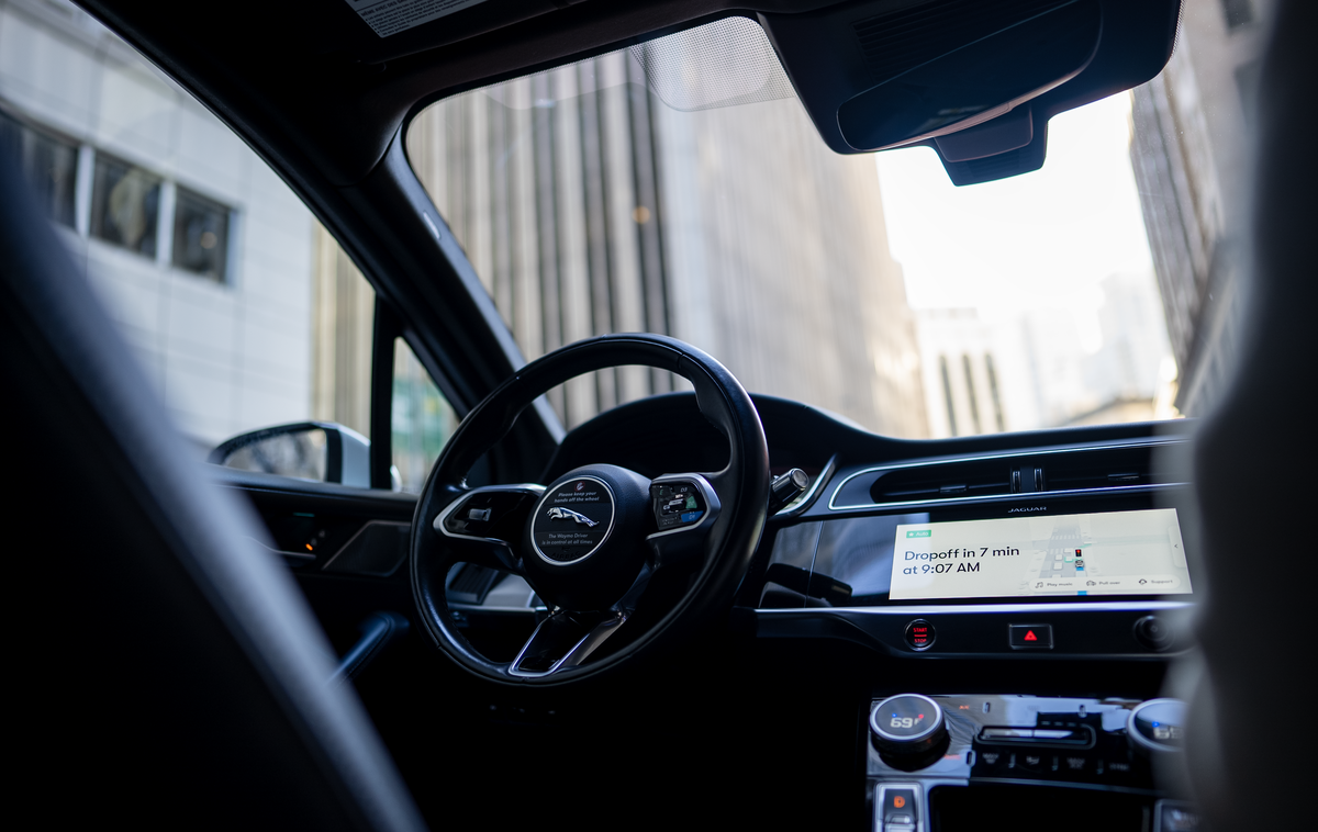 Waymo | Pri Waymu za volanom ne sedi nihče. | Foto Waymo