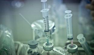 Biološka zdravila: drag način "čudežnega" zdravljenja