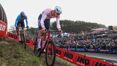 Zvezdnik odrinil kolesarja #video