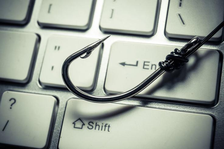 Phishing oziroma tako imenovano spletno ribarjenje je dolgoletno ime za to vrsto prevare zato, ker goljufi e-pošto s povezavami na lažne spletne strani najpogosteje pošiljajo masovno in ne točno določenim tarčam. Z drugimi besedami: goljufi mečejo veliko "trnkov", na katere se tu in tam ujame kakšen nepreviden uporabnik in prevarantu postreže s svojimi osebnimi podatki.
 | Foto: Thinkstock