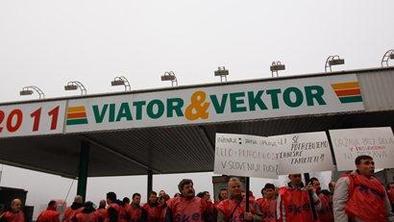 V TVM še vedno brez izplačil