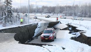 Potres na Aljaski: škoda je velika, žrtev k sreči ni #foto
