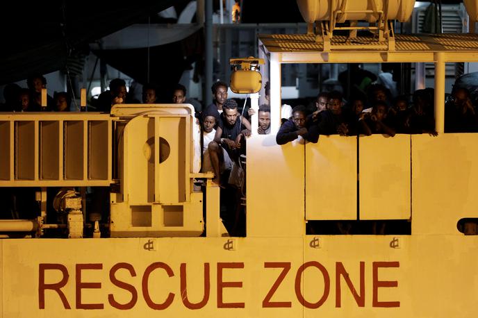 Prebežniki v Italiji | Foto Reuters