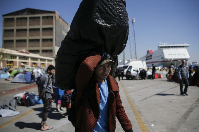 Človekoljubne organizacije so načrtovano vračanje migrantov zadnje dni ostro kritizirale, prav tako pa so izbruhnili protesti migrantov v Grčiji. | Foto: Reuters