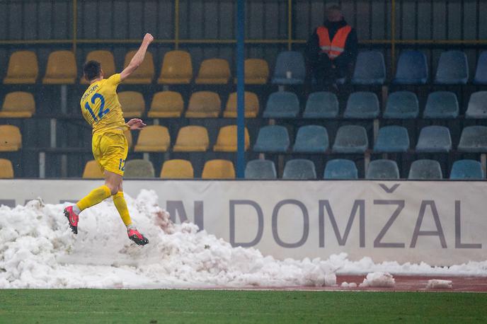 NK Domžale, NK Koper, december 2020 | Veselje Gregorja Sikoška po mojstrskem golu, za katerega je poskrbel v 21. minuti. | Foto Vid Ponikvar/Sportida