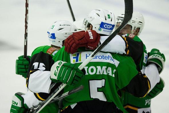 Prva domača zmaga Olimpije, Sapa padla z 2:4