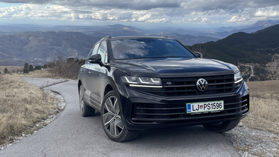 Volkswagen: tretjino "električnega" proračuna raje za motorno klasiko
