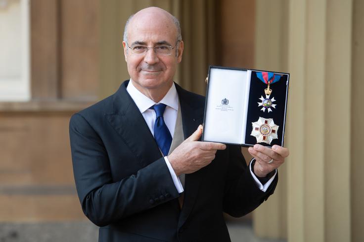 V ZDA rojeni britanski poslovnež William Browder je bil nekdaj največji tuji vlagatelj v Rusiji, ki je imel svoje naložbe v številnih velikih ruskih podjetjih. A je zaradi zavzemanja za pravice delničarjev padel v nemilost ruskih oblasti. Novembra 2005 so mu tako preprečili prihod v Rusijo, ga deportirali v Veliko Britanijo in ga razglasili za grožnjo ruski varnosti. Junija 2007 so ruske oblasti tudi opravile preiskave v prostorih Browderjevega naložbenega sklada. | Foto: Guliverimage