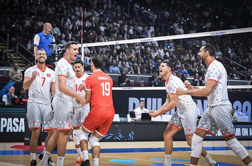 Za uvod Tunizijci upravičili vlogo favoritov,  Slovenci se pripravljajo na Čile