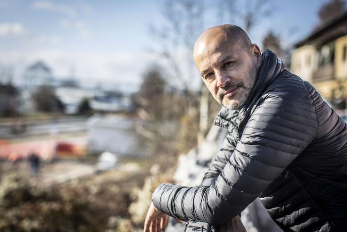 Skrbel za milijone na NZS, zdaj se najraje potepa po džunglah