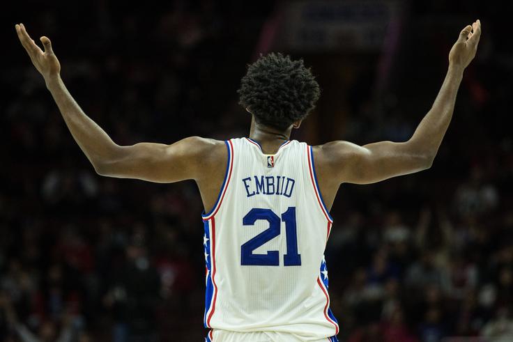 Joel Embiid je imel izjemen večer v ligi NBA. | Foto: Reuters