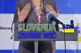 SDS za takojšnje ukrepe s ciljem preprečiti bankrot države