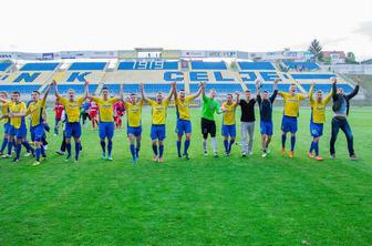 Domžalčani s točko iz Celja