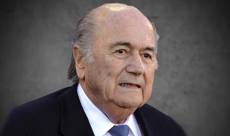Fifa vnovič suspendirala Blatterja in Valckeja