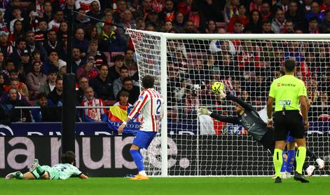 V živo: Oblak premagan, Levante po uvodni hladni prhi odgovoril z izenačenjem