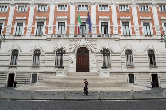 Italijanski parlament | Slovencem grozi "izničenje vsake možnosti" za zastopanje v parlamentu, opozarjajo v stranki slovenske manjšine v Italiji. | Foto Reuters