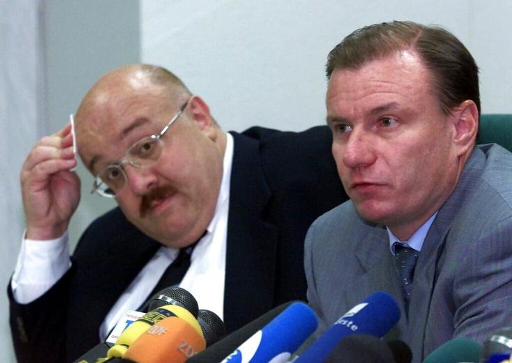 Ruski milijarder Vladimir Potanin (desno) je šef podjetja Norilsk Nickel. Zadnje čase ima njegovo podjetje zaradi zahodnih gospodarskih sankcije vse več težav. | Foto: Guliverimage