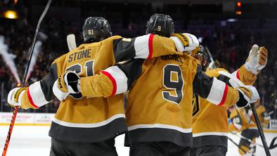 Prvaki lige NHL z novo zmago povečali vodstvo na lestvici