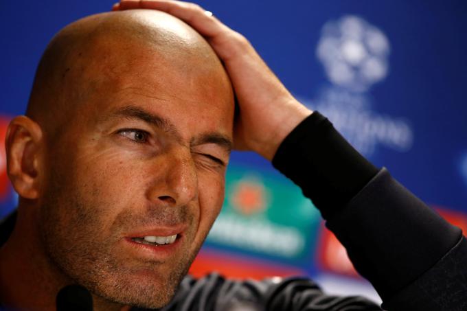 Zinedine Zidane je z Realom že v osmini finala lige prvakov naletel na visoko oviro. | Foto: Reuters