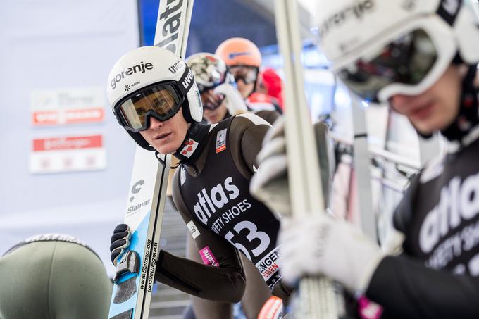 Peter Prevc ostal brez tekme na srednji skakalnici. | Foto: Guliverimage/Vladimir Fedorenko