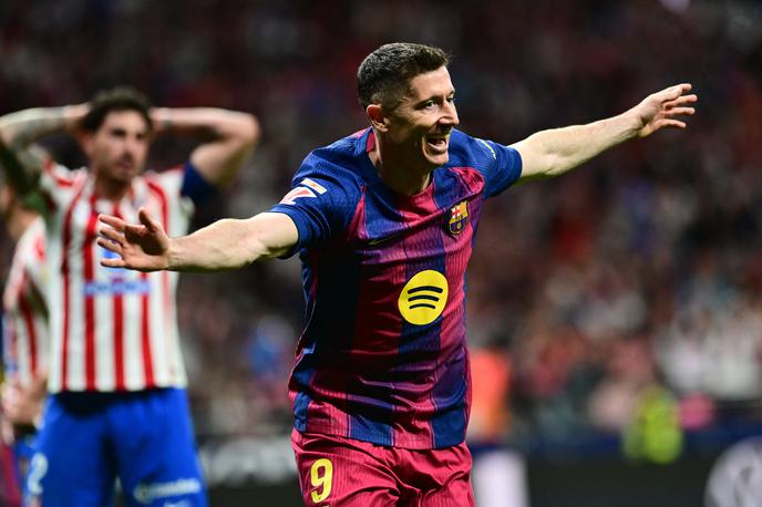 Barcelona | Robert Lewandowski je zadel za zmago Barcelone v Madridu. | Foto Reuters
