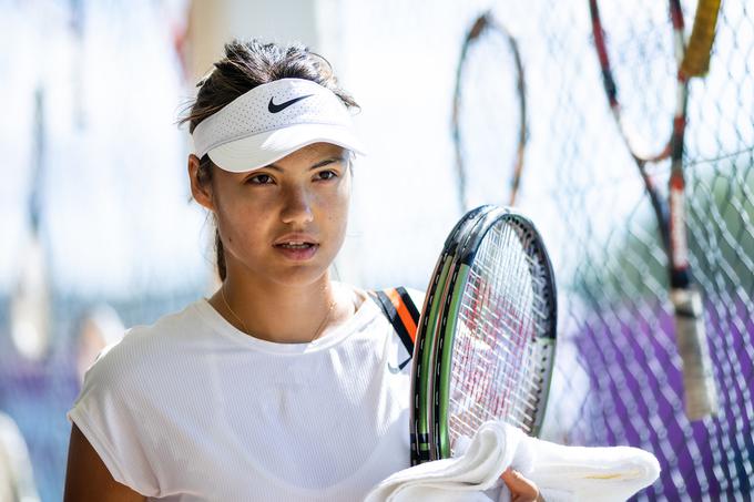 Emma Raducanu je letos igrala tudi na teniškem turnirju v Portorožu, kjer si ni izkazala. | Foto: Matic Klanšek Velej/Sportida