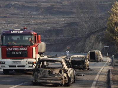 V Omišu našli truplo osebe, na območju izbruhnil nov požar