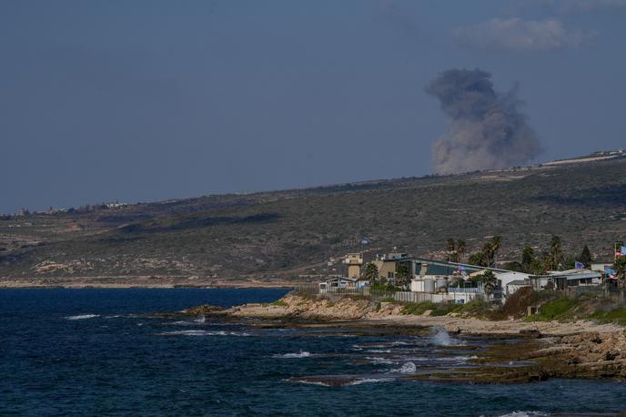 Libanon | Junija sta Izrael in Libanon dosegla dogovor o prekinitvi ognja, vendar pa Hezbolah zavrača pogajanja z izraelsko stranjo. | Foto Reuters