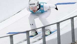 Lanišek drugi v kvalifikacijah, Prevc po padcu pomirja