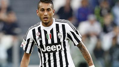 Juventus z odhodom Pereyre blagajno obogatil z vsaj 13 milijoni evrov