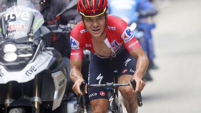 Remco Evenepoel odbil vse napade in se veselil etapne zmage