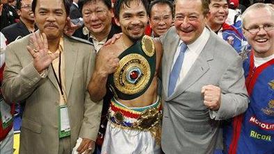 Pacquiao v Las Vegasu povozil Hattona