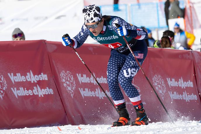 Gus Schumacher | Gus Schumacher  je presenetil konkurenco na petkilometrski tekmi smučarjev tekačev v prostem slogu s skupinskim startom v Dobbiacu. | Foto Guliverimage