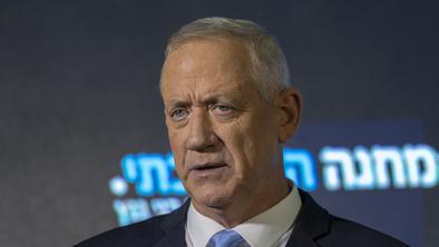 Izraelski minister Ganc izstopil iz vojnega kabineta
