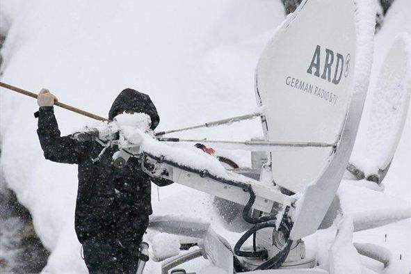 Super G odpovedan, Tina bo na prvenec še čakala