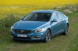 Volvo S60, V60 in XC60 – osvežena zunanjost in novi motorji