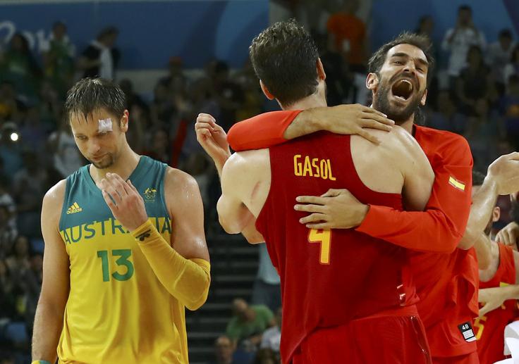 Španci so se veselili zmage, ki prinaša bron na olimpijskih igrah v Riu. Avstralci so ostali brez odličja. | Foto: Reuters
